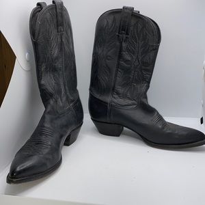 Vintage Tony Lama style 1970 cowboy boots size 8